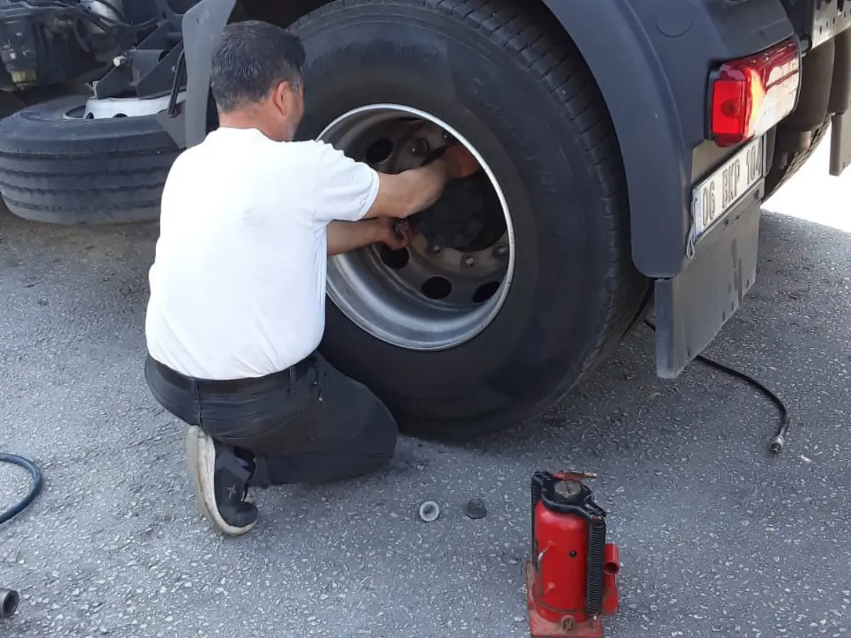 Çorlu Oto Lastikçi